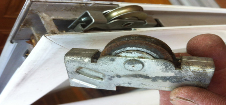 screen door roller repair in Norwalk
