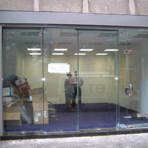 shop front door repair Norwalk